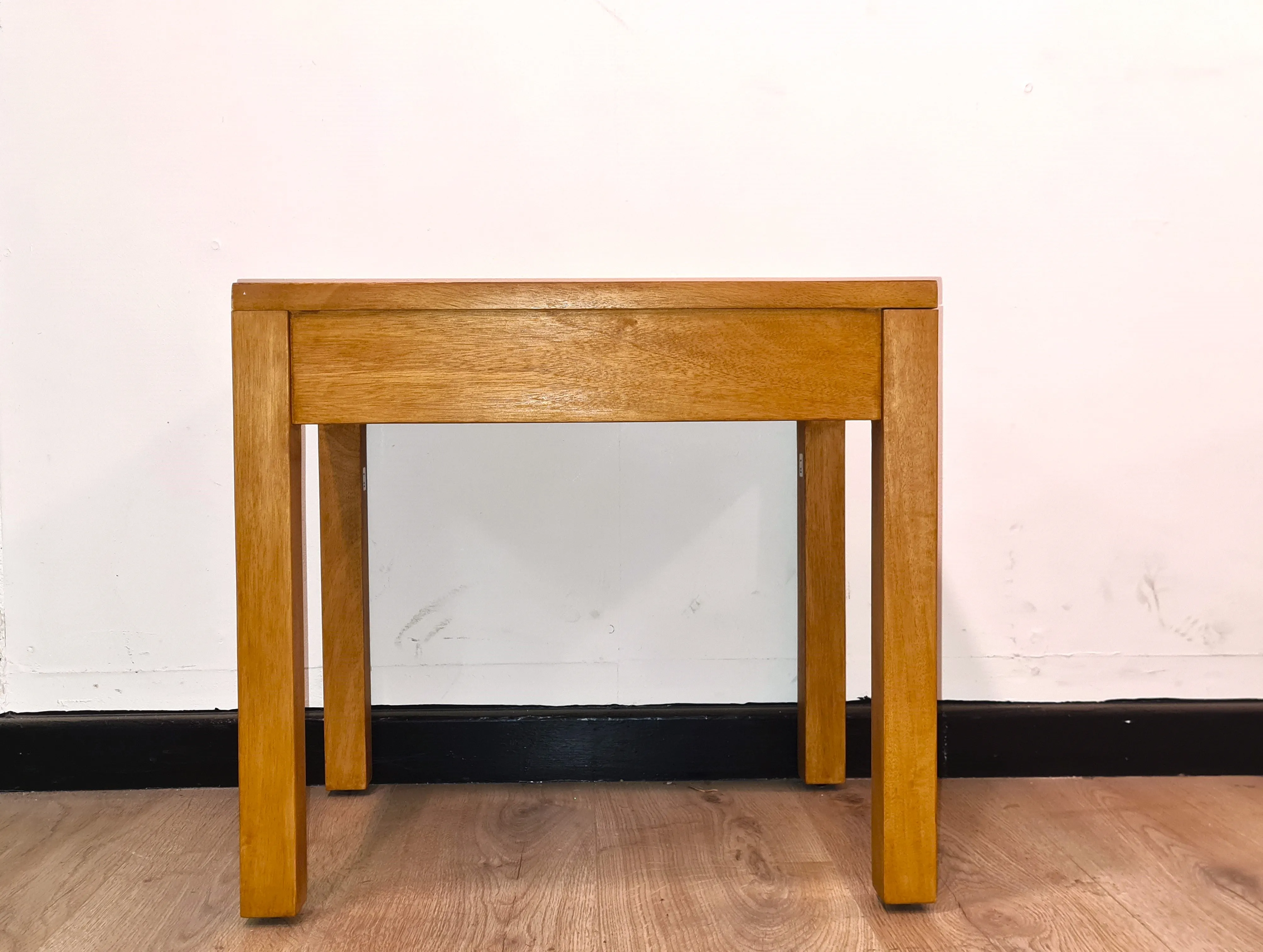 Bali Dressing Stool