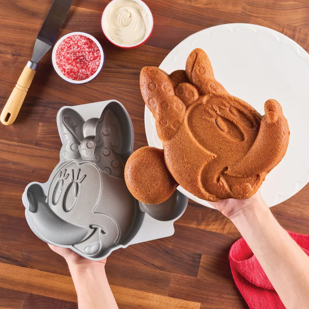 Minnie Mouse 3D Cake Pan