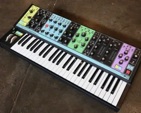 Moog Matriarch