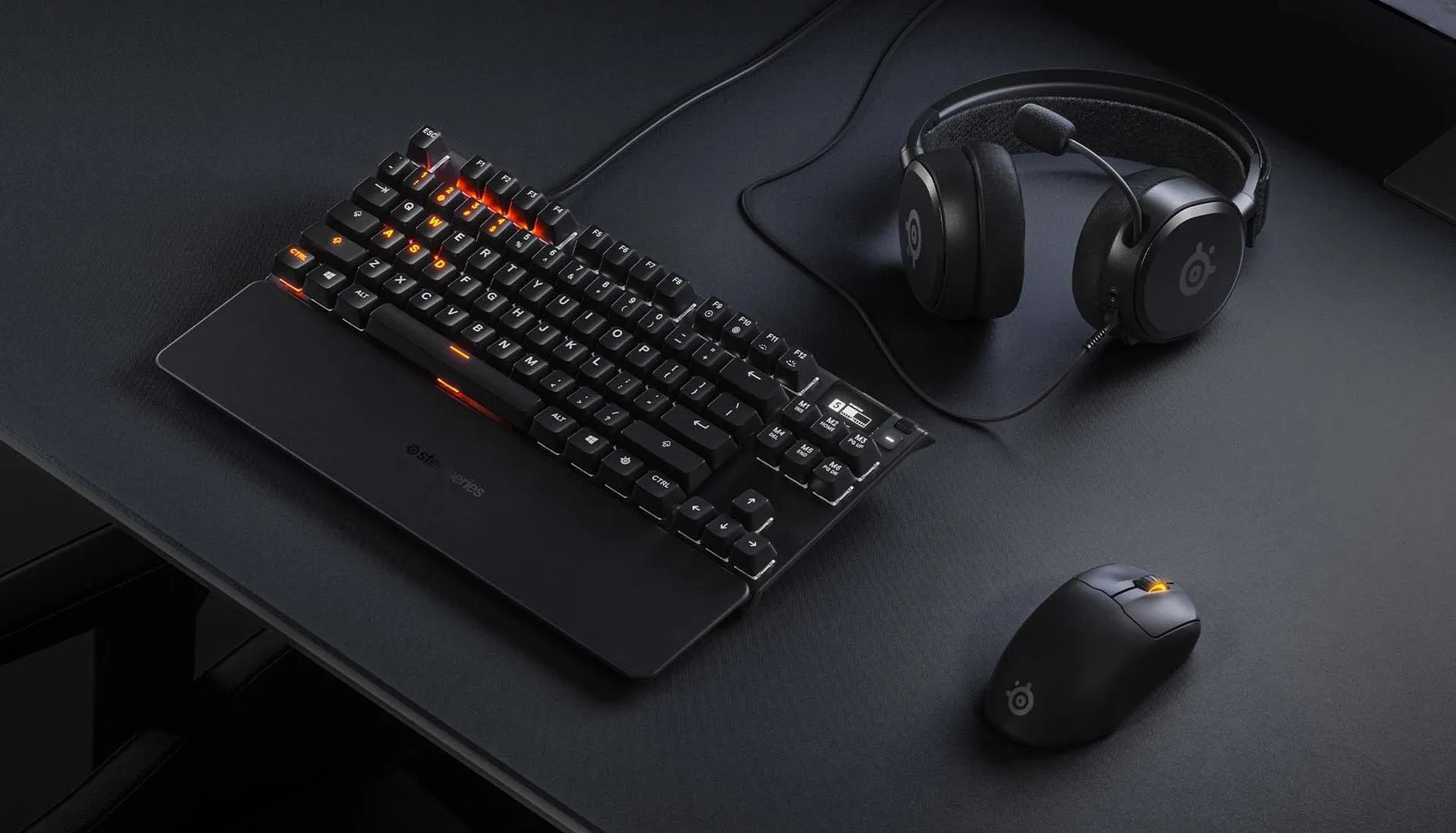 SteelSeries Prime Mini Wired / Wireless Precision Esports Mouse in a Small, Light Form Factor with Prestige OM Switch